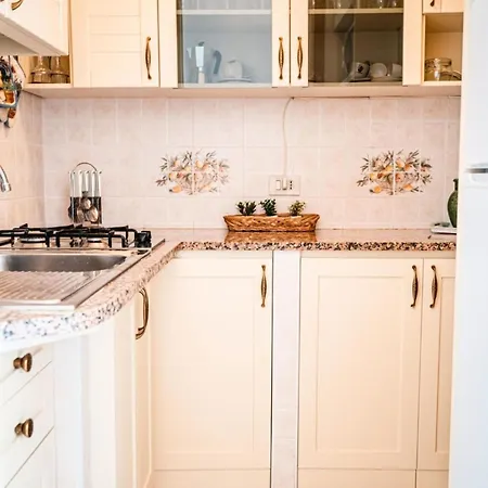 Charming Getaway Apartment