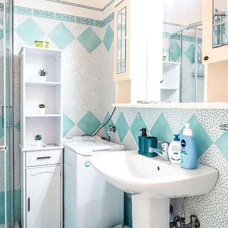 Charming Getaway Apartment *